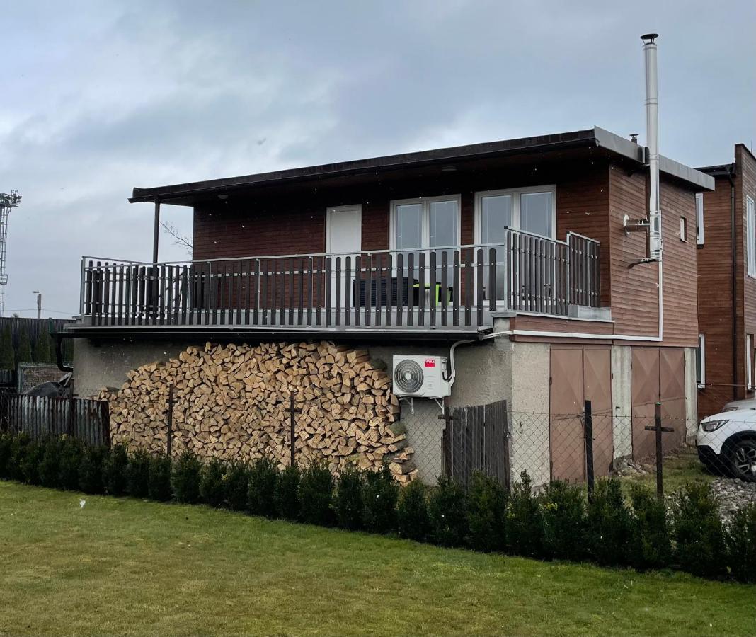 Johnys Apartment Острава Екстериор снимка